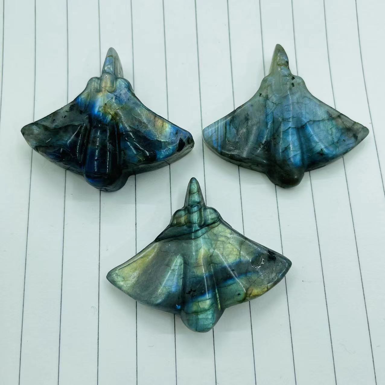 Labradorite fish